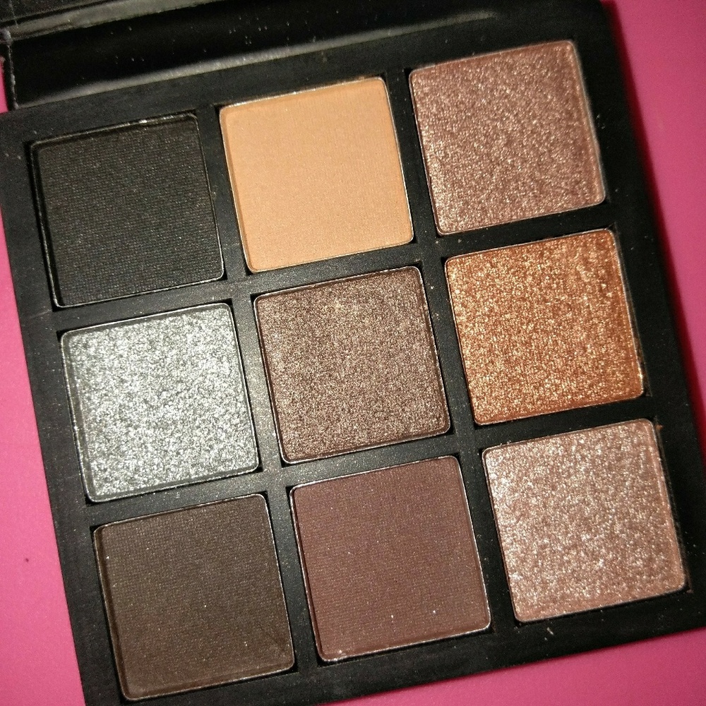 Smokey Obsessions Palette
